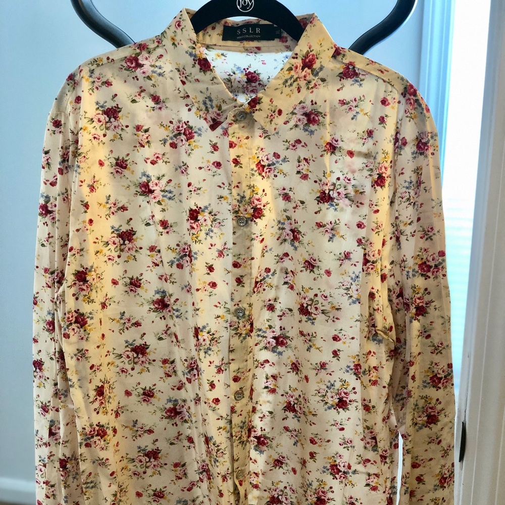 Men’s Floral Button Up